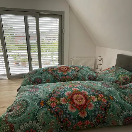 Helles, Freundliches Doppelzimmer منزل للإقامة Versmold